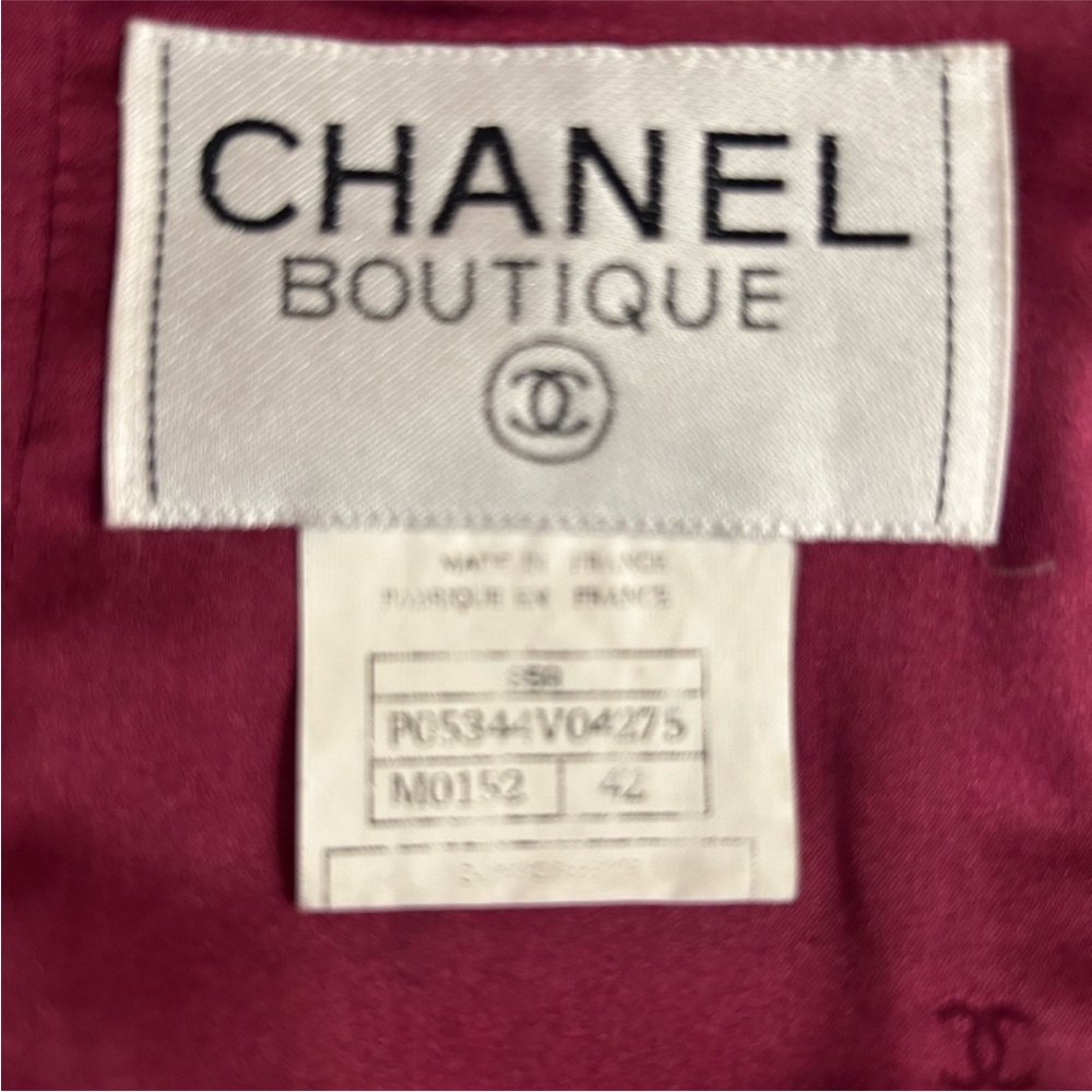 Chanel 1995 Tweed Jacket - Picture 9 of 15
